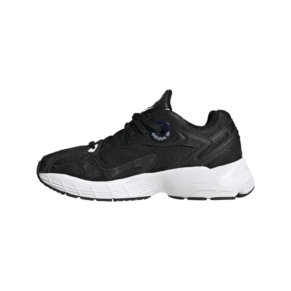 adidas Womens Astir - Black / White