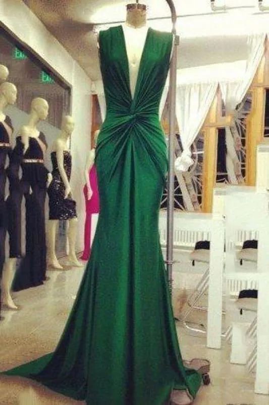 Bridelily Emerald Green Mermaid Evening Gowns 2019 Deep V Neck Ruched Sexy Long Prom Dresses