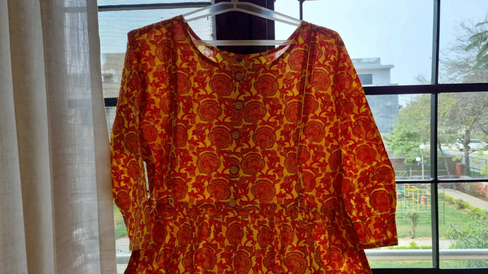 Feeding Friendly Dresses For Moms