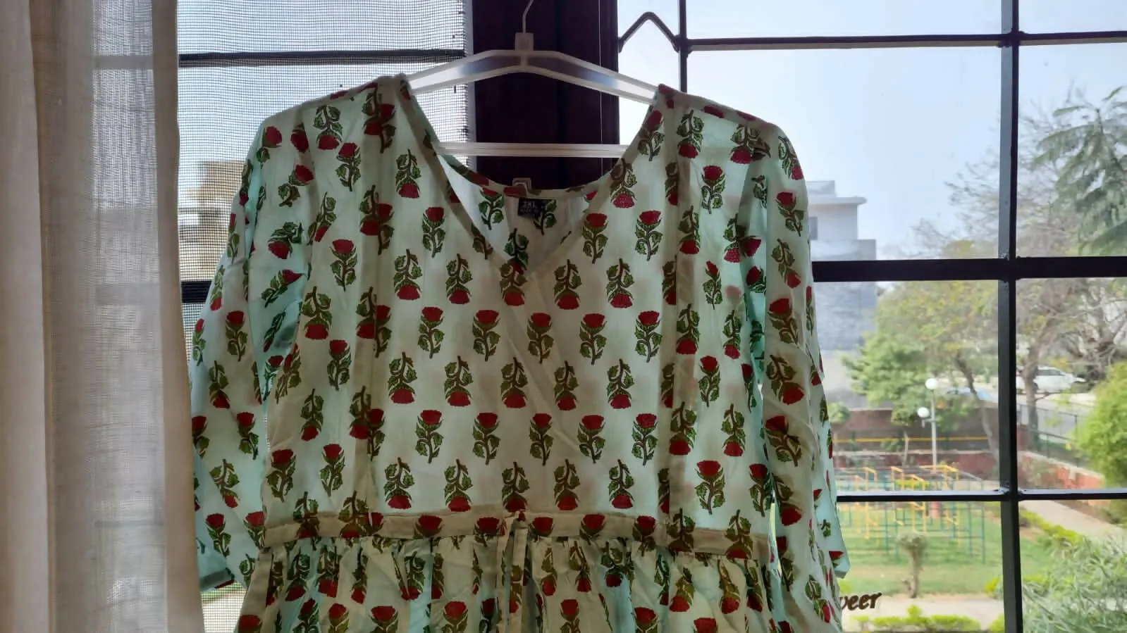 Feeding Friendly Dresses For Moms